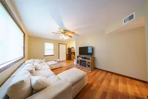 65 Oak St, Ash Flat, AR 72513 photo 5