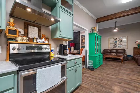 Kitchen - 1109 Crystal, Benton, AR 72015 photo 5 of 5