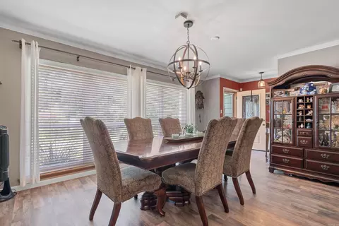 Dining - 1109 Crystal, Benton, AR 72015 photo 2 of 2