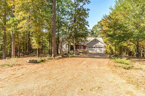 26 Sosegado Ln, Hot Springs Village, AR 71909
