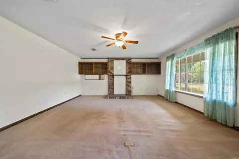 2857 Chestnut Dr, Bismarck, AR 71929 photo 4