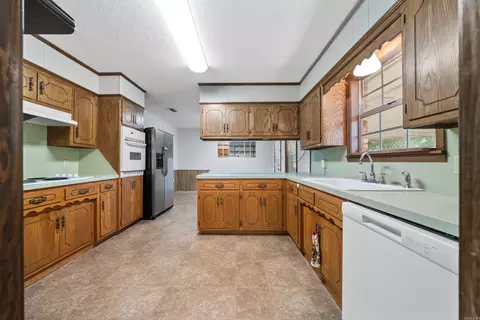 2857 Chestnut Dr, Bismarck, AR 71929 photo 10