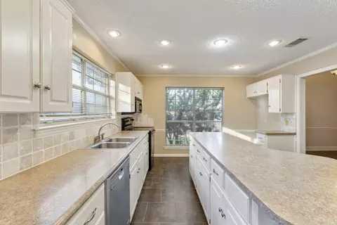 650 Northwind Cir, Conway, AR 72034 photo 10