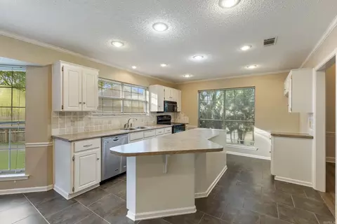 650 Northwind Cir, Conway, AR 72034 photo 8