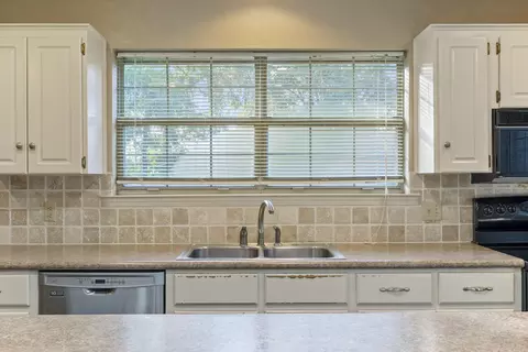 650 Northwind Cir, Conway, AR 72034 photo 9