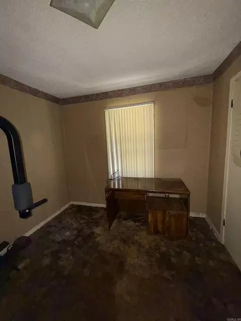 Bedroom - 612 N Walnut St, Warren, AR 71671 photo 5 of 5