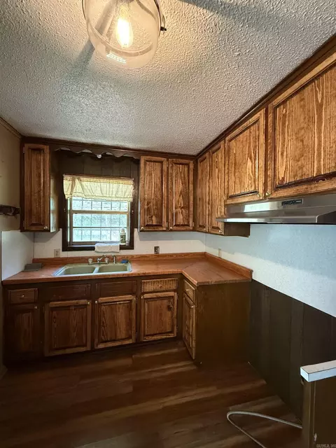 Kitchen - 612 N Walnut St, Warren, AR 71671 photo 1 of 2