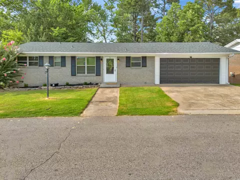 1409 View St, Morrilton, AR 72110 photo 1