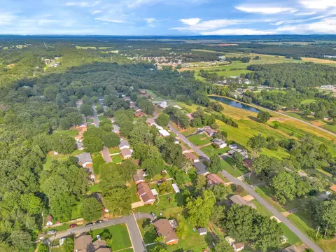 1409 View St, Morrilton, AR 72110 photo 27