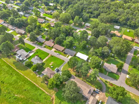 1409 View St, Morrilton, AR 72110 photo 23