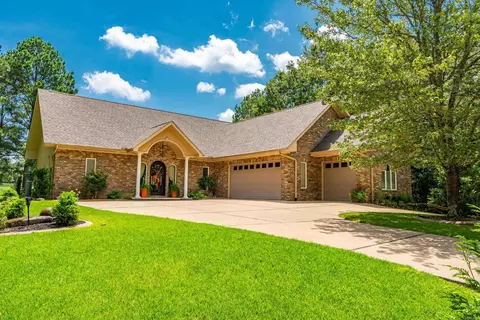 19 Valerosa Ln, Hot Springs Village, AR 71909