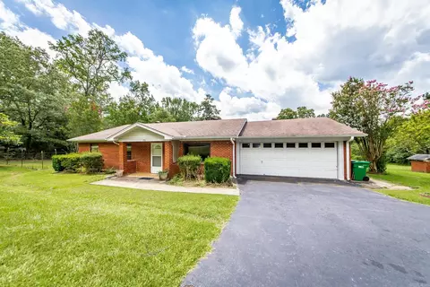Exterior - 201 W Carmichael, Cabot, AR 72023 photo 2 of 11