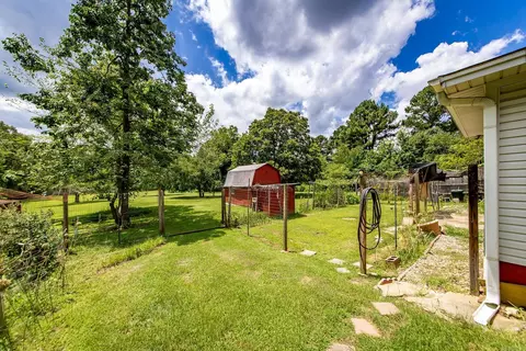 Exterior - 201 W Carmichael, Cabot, AR 72023 photo 6 of 11