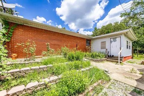 Exterior - 201 W Carmichael, Cabot, AR 72023 photo 4 of 11