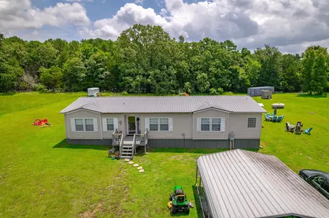1514 Budd Creek Rd, Greers Ferry, AR 72067