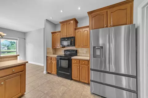 Kitchen - 691 Hwy 321, Beebe, AR 72012 photo 6 of 10