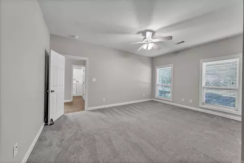 Bedroom - 691 Hwy 321, Beebe, AR 72012 photo 9 of 10