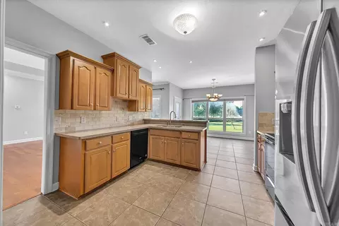Kitchen - 691 Hwy 321, Beebe, AR 72012 photo 7 of 10