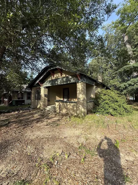 Exterior - 3000 S Poplar St, Pine Bluff, AR 71603 photo 1 of 2