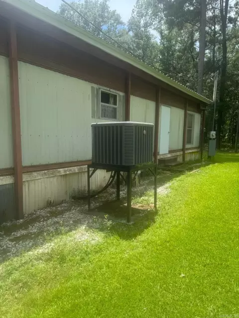 2073 N 9th St, Felsenthal, AR 71747 photo 6