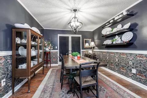 Dining - 3701 Privatewood Rd, Pine Bluff, AR 71603 photo 1 of 2