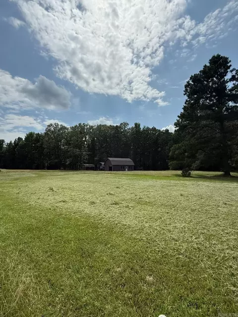 Exterior - 3701 Privatewood Rd, Pine Bluff, AR 71603 photo 3 of 6