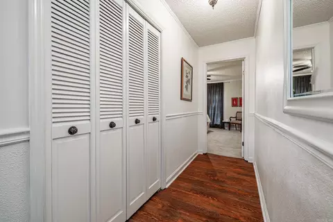 Entry Way - 3701 Privatewood Rd, Pine Bluff, AR 71603 photo 2 of 3