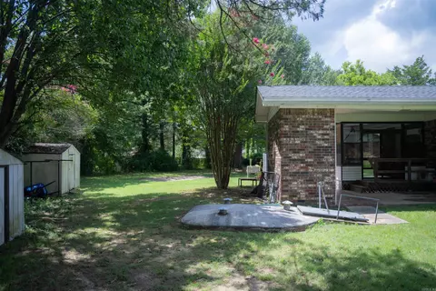 Exterior - 1 Summitt Cir, Searcy, AR 72143 photo 7 of 11