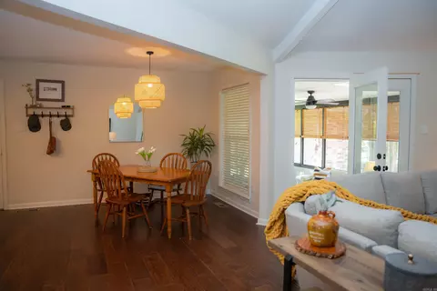 Dining - 1 Summitt Cir, Searcy, AR 72143 photo 1 of 2