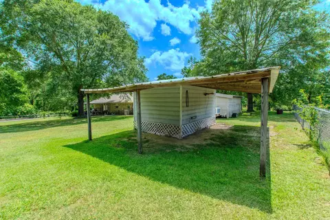 Exterior - 7014 Red Oak Dr, Benton, AR 72019 photo 13 of 18