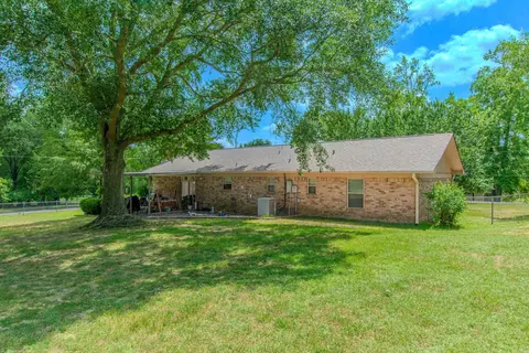 Exterior - 7014 Red Oak Dr, Benton, AR 72019 photo 14 of 18