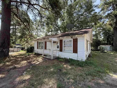 2303 Barkman St, Arkadelphia, AR 71923