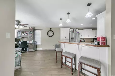 Kitchen - 33 Oak Brook Dr, Cabot, AR 72023 photo 1 of 9