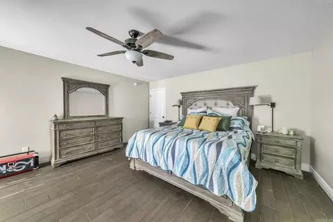 Bedroom - 33 Oak Brook Dr, Cabot, AR 72023 photo 3 of 5