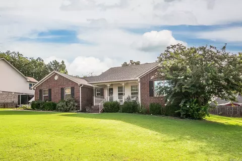 Exterior - 33 Oak Brook Dr, Cabot, AR 72023 photo 3 of 9