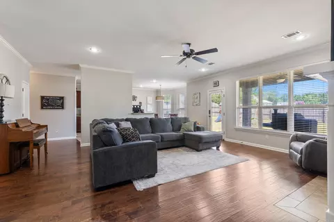 Living - 2426 Bluestone Dr, Cabot, AR 72023 photo 2 of 2