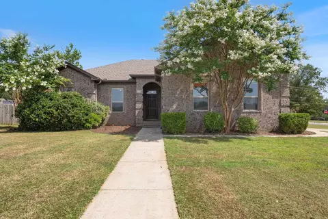 Exterior - 2426 Bluestone Dr, Cabot, AR 72023 photo 1 of 5