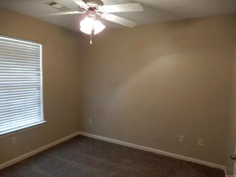 Bedroom - 83 Willow Lk, Ward, AR 72176 photo 1 of 7