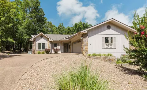 5 Playa Pl, Hot Springs Village, AR 71909