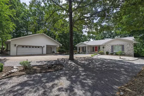 38 Sacedon Way, Hot Springs Village, AR 71909