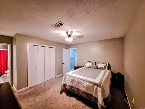 Bedroom - 2102 West St, Conway, AR 72032 photo 1 of 3