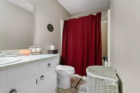 Bath - 2102 West St, Conway, AR 72032 photo 3 of 3