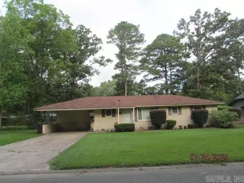 702 Pecan, Crossett, AR 71635