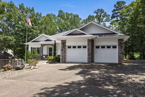 7 Illescas Way, Hot Springs Village, AR 71909