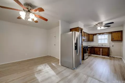 Dining - 1908 W Lakeview, Benton, AR 72015 photo 1 of 1