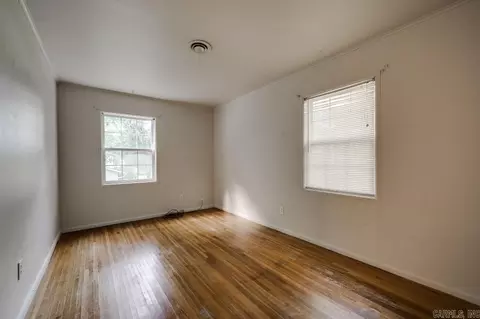 Bedroom - 1908 W Lakeview, Benton, AR 72015 photo 7 of 8
