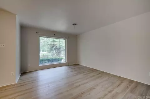 Living - 1908 W Lakeview, Benton, AR 72015 photo 2 of 2