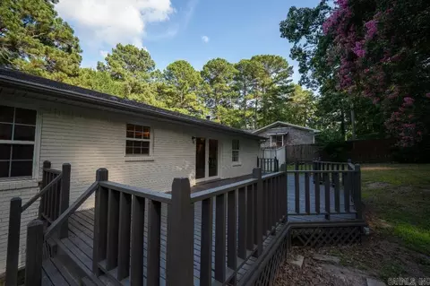 Exterior - 1908 W Lakeview, Benton, AR 72015 photo 6 of 6