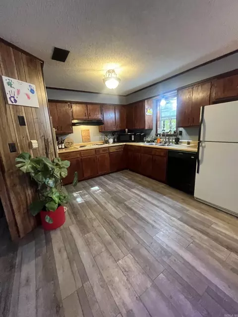 7821 Rawls Cir, Pine Bluff, AR 71603 photo 4