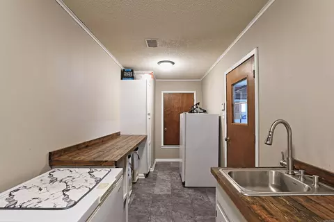 8403 Victoria Dr, Pine Bluff, AR 71603 photo 12